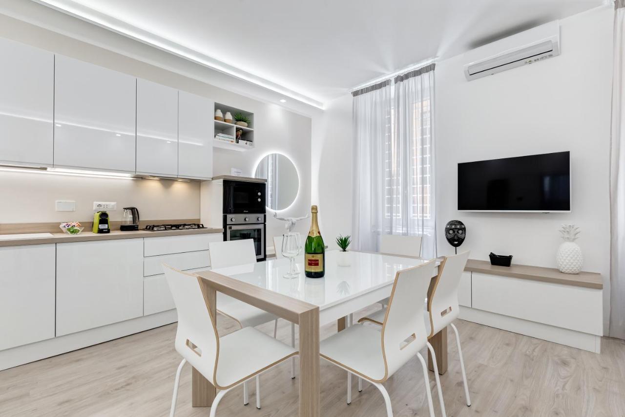 Bmga L The White Crown Apartment In Testaccio Rom Exteriör bild