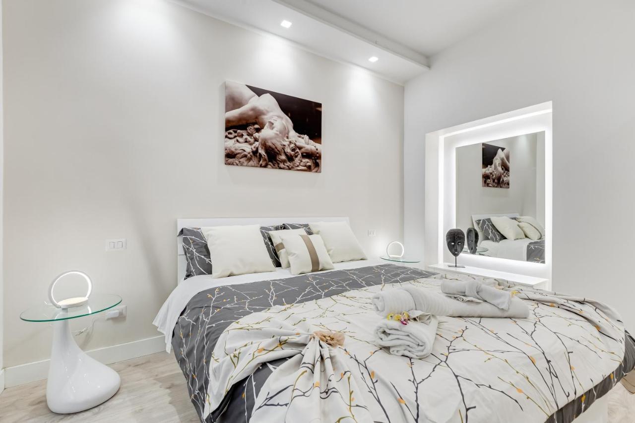 Bmga L The White Crown Apartment In Testaccio Rom Exteriör bild