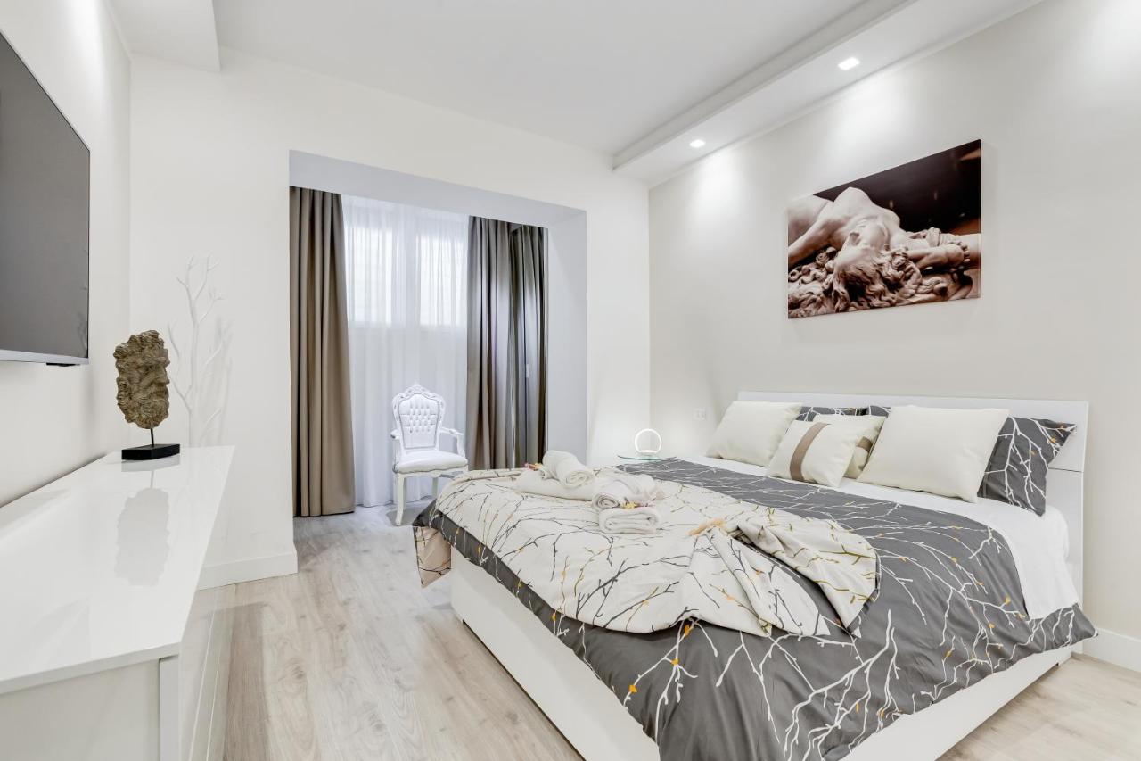 Bmga L The White Crown Apartment In Testaccio Rom Exteriör bild